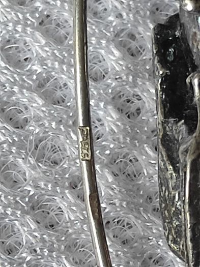 Sterling silver brooch