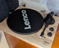 Lenco Vinyl Player