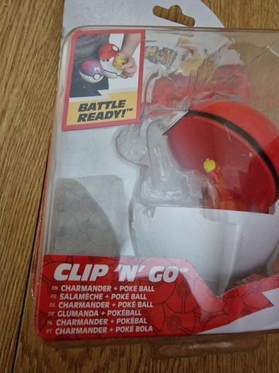 Pokemon Clip N Go Charmander & Heavy Poke Ball