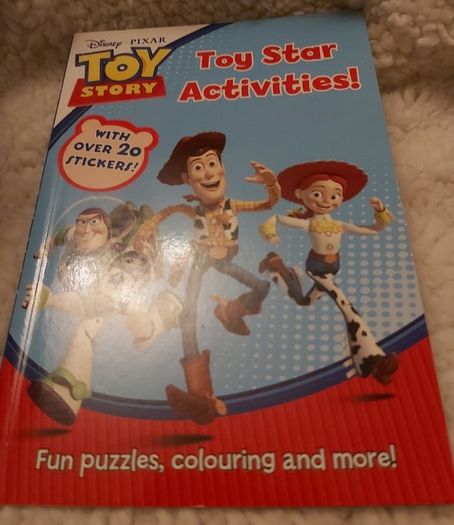 Toy Story ;  rare activity book  (2157)
