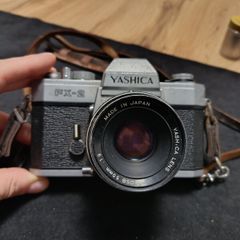 Vintage Yashica FX 2 35mm Film Camera  50mm Yashica Lens