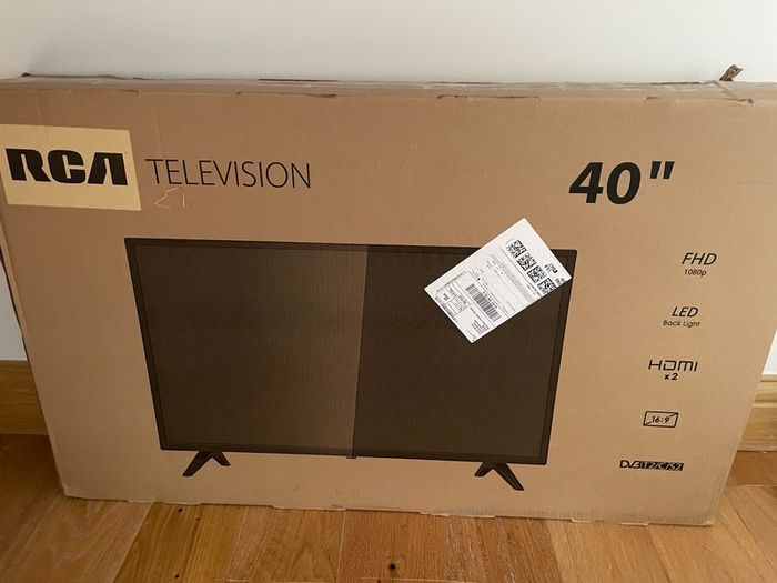 tv - unopened