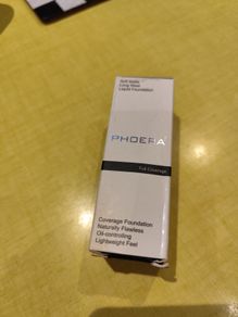 NEW Phoera Foundation Porcelain