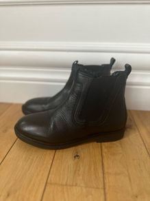 Black Zara leather boots