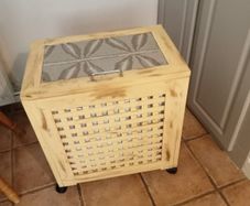 Laundry box