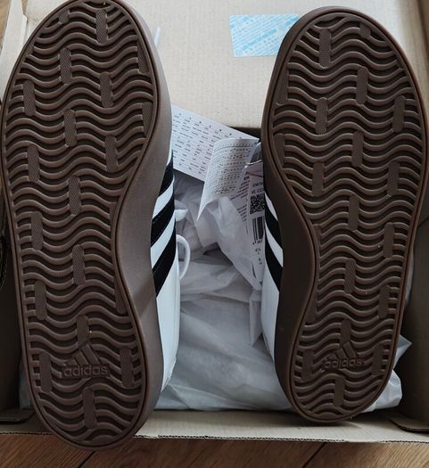 Adidas vl court 3.0 women's Shoes ( Size 41/2 UK) Brand New