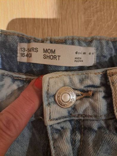 Denim Co. Mom embroidered denim shorts  age 13/14 164 cm Postage included