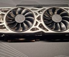 Nvidia GeForce GTX 1080Ti EVGA Edition 11GB RAM - Excellent Cond