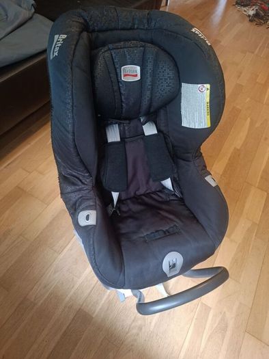 Britax car seat max-fit 2
