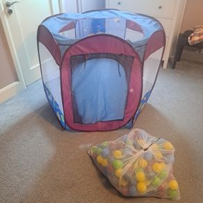 Ball pit and balls FREE Space themed good condition