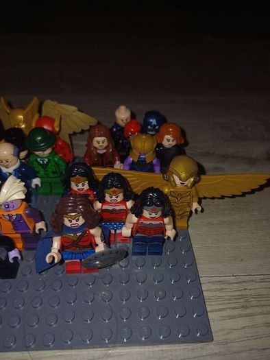 Lego DC collectibles rare