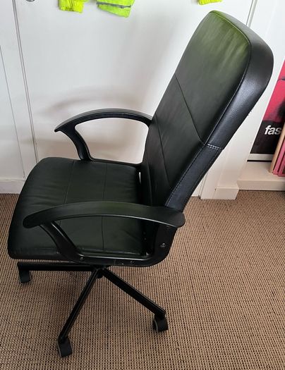 Swivel Chair