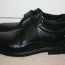 Ecco Boys Black Leather Boys School Shoes Like New - Size 34 (U.K. 2) Image 3