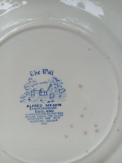 Meakin, The Mill, blue and white plate, 25cm plate