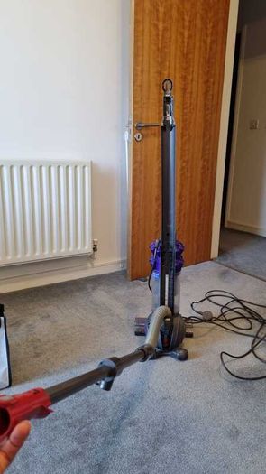Dyson Vaccuum DC50