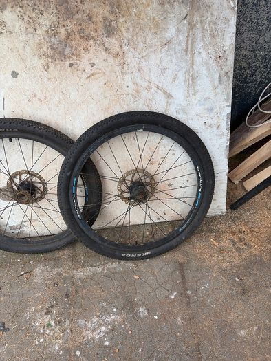wheels free