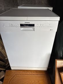 Siemens iQ100 Dishwasher