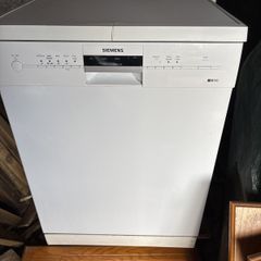 Siemens iQ100 Dishwasher