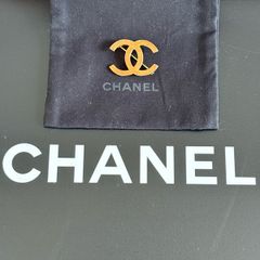 Vintage chanel employee CC brooch