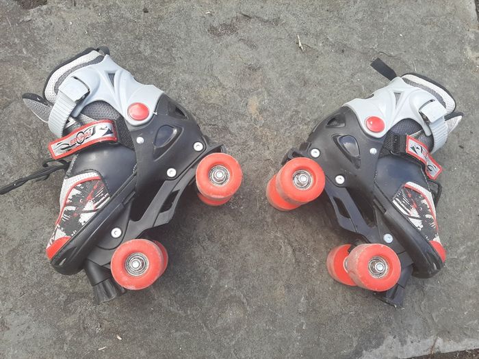 Childrens Roller Boots Approx Size 12 - Size 2