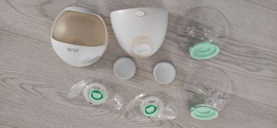 Elvie pump + Elvie Curve