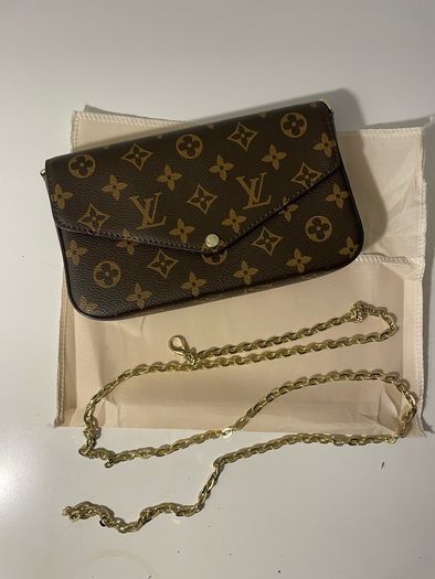 FAKE Louis Vuitton Bag