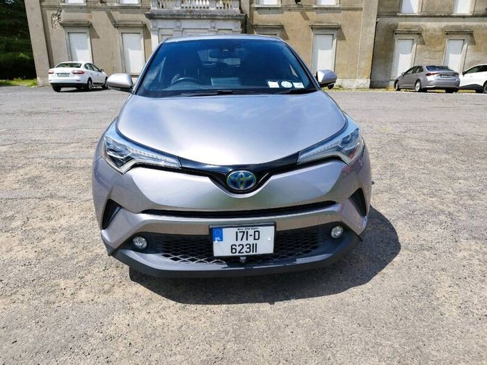 2017 Toyota C-hr 1.8 Hybrid Sol  Top Spec