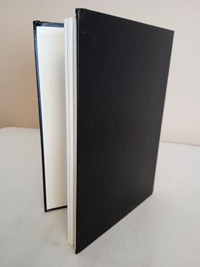 AA Book of Town Plans: Glovebox Atlas of Britain, 1996 Leather Bound Map Book (RB285)