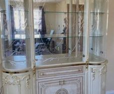 Italian Leonardo Furniture