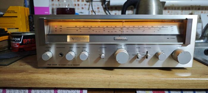 Wega/Sony PSS200r Vintage receiver
