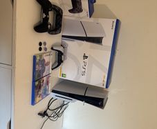PS5 Slim Disc Edition Bundle 1TB + 2 Controllers & 2 Games (Boxed)