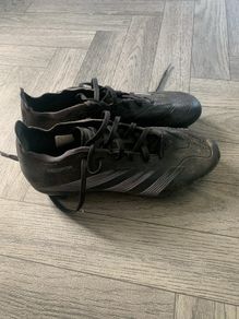 Adidas predator pro FG(firm ground). 2 black football boots size uk 6