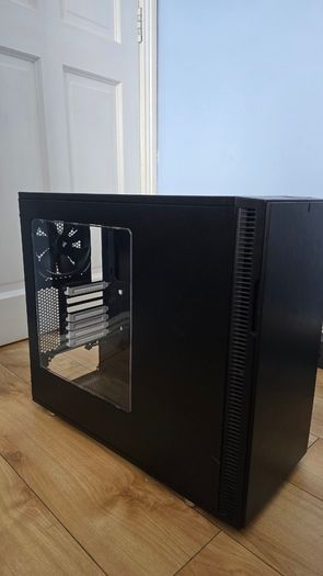 PC case fractal define r5