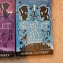 Scarlet & Ivy books Image 7