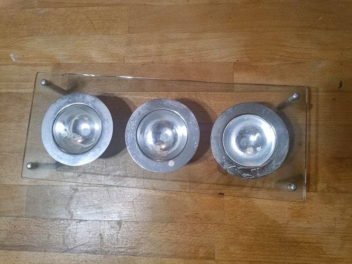 (Move out sell-see my other low priced ads) Glass & Metal Tea Light Candle Holder