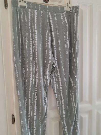 M&S Sage Color Pull on Bottoms