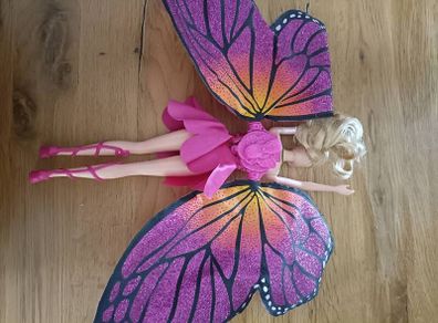 Barbie mariposa doll
