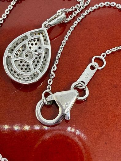 Diamond Orange Red Diamond & White Natural Diamond Pendant with Chain