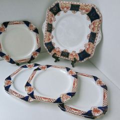 Antique Imari Style Dessert Set