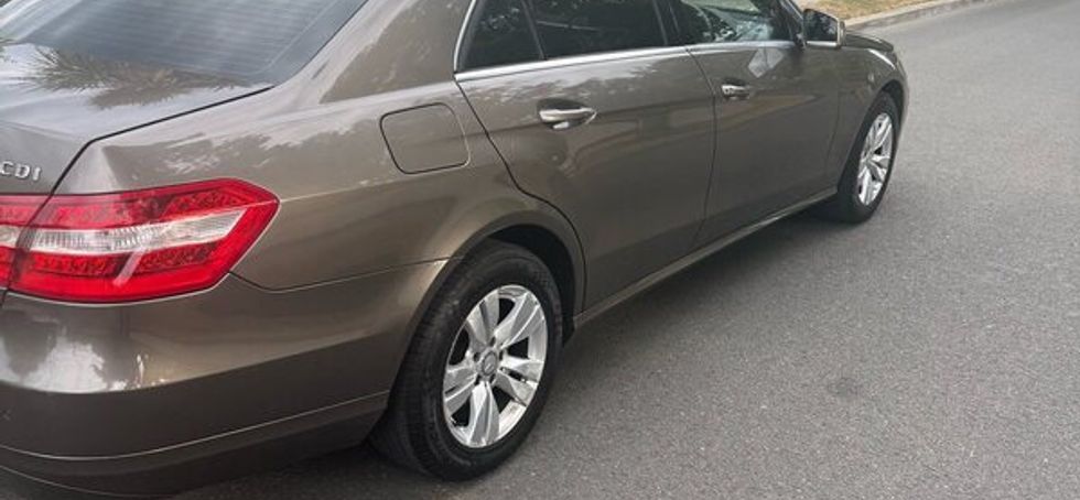 Mercedes e220 saloon