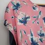 women's summer top. Size 12/14 Image 3