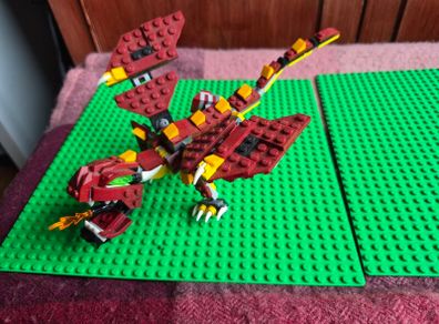Lego Creator 3 in 1 Mythical Creatures 31073