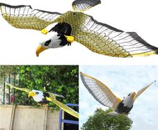 Hanging Eagle Bird Deterrent, Flying Owl Repellent Scarer Emulation Flying Hawk Bird Garden Scarecrow Yard Outdoor Pest Control