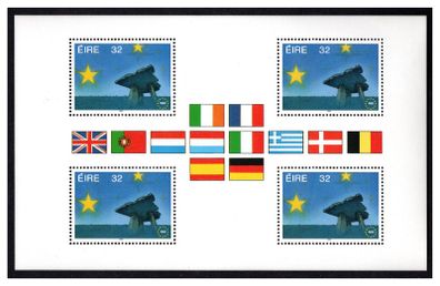 1992 Ireland Single European Market Commemorative Stamp Booklet Pane showing flags of the 12 members Mint Never Hinged (MNH). Hibernian HP53