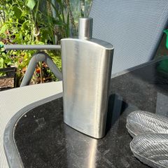 Metal flask