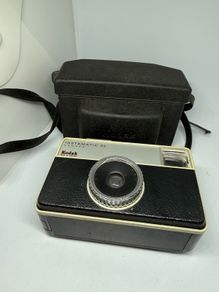 Kodak Instamatic 33 Camera