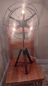 lovely light tripod