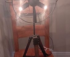 lovely light tripod