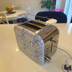 TOASTER blue and white