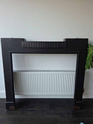 Fireplace surround